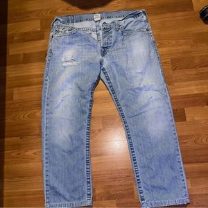 True religion jeans size 38 few holes in the pockets but easily fixable